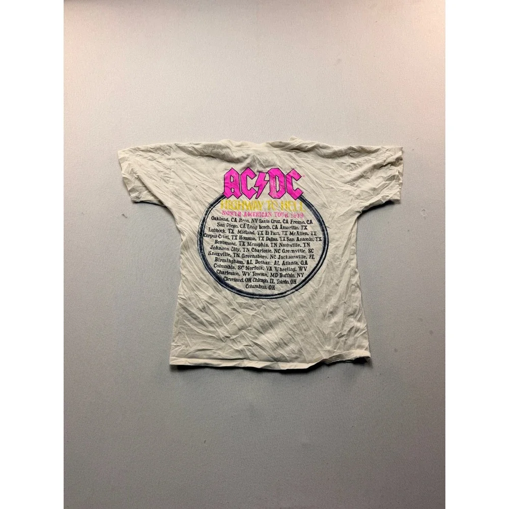 Cotton On AC/DC T-Shirt Kids Size 9-10 Off-White Excellent Highway to Hell Tour